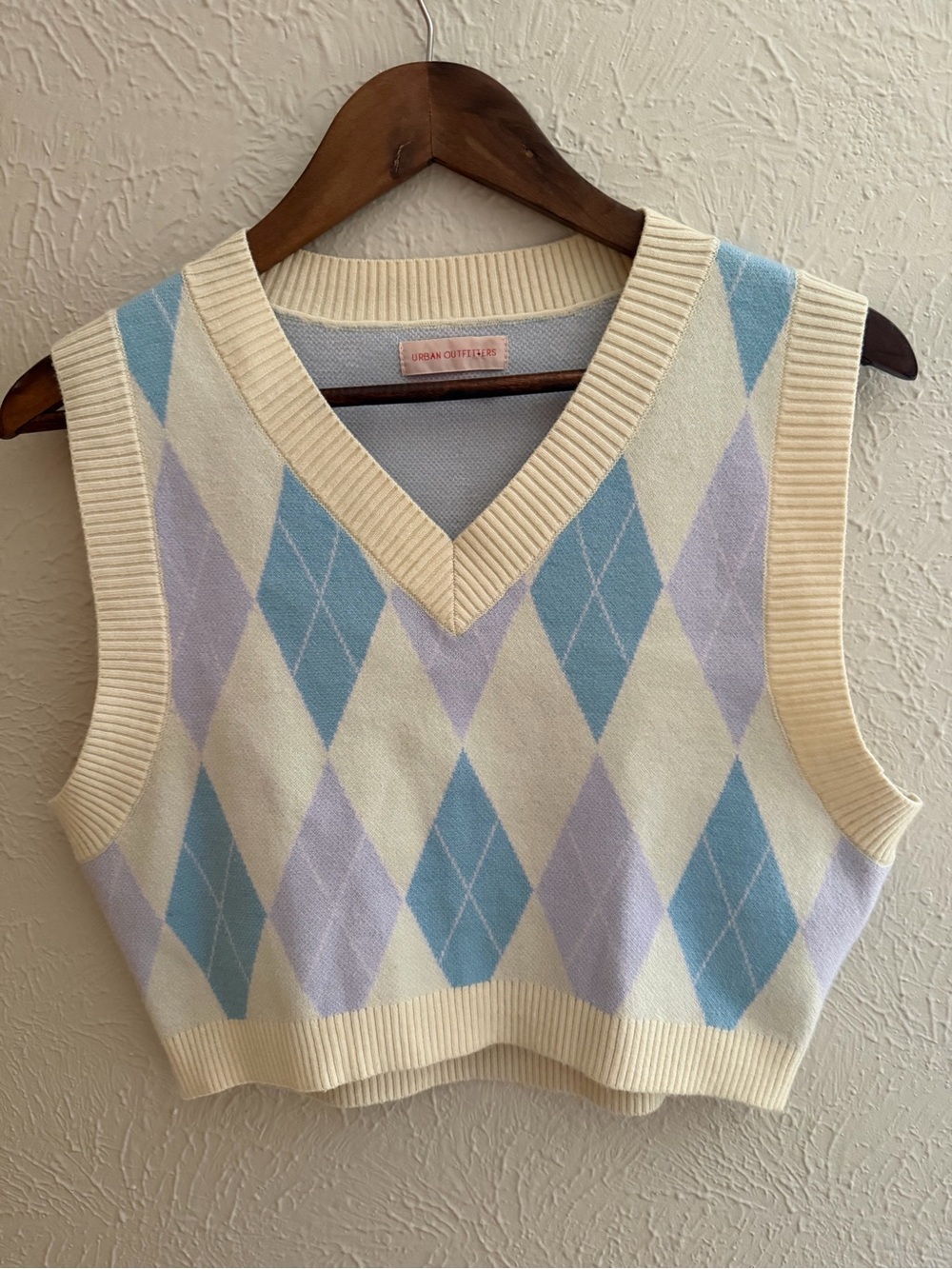 Urban Outfitters Cropped Argyle Sweater Vest – Size Large
